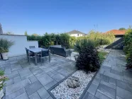 Terrasse und Garten