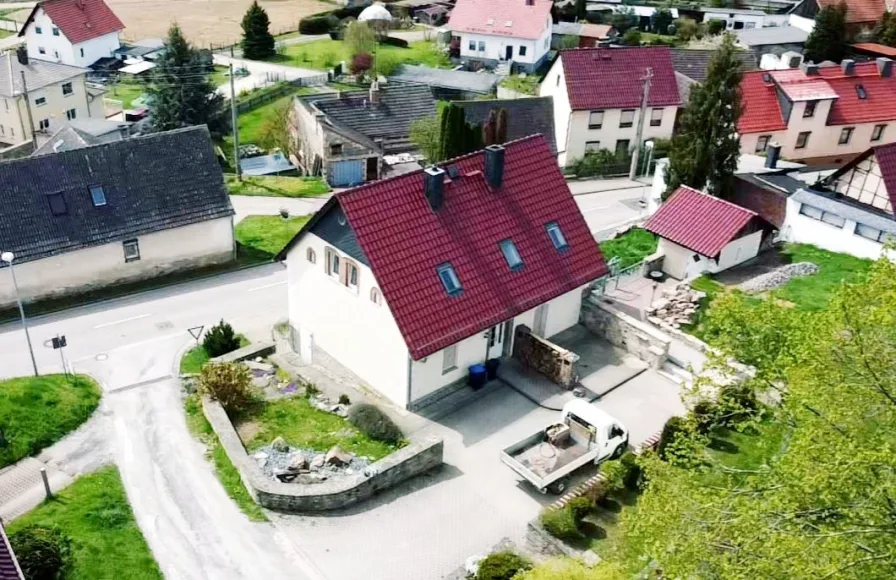  - Haus mieten in Sangerhausen - freistehendes geräumiges Wohnhaus zu vermieten