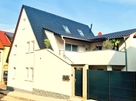  - Wohnung mieten in Sangerhausen - schicke 4-R-Maisonettewohnung in Sangerhausen, Töpfersberg 