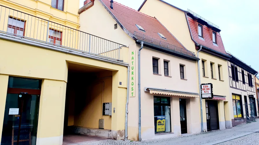  - Laden/Einzelhandel mieten in Sangerhausen - Bistro/ Ladenlokal in der Bahnhofstraße zu vermieten