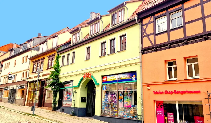  - Wohnung kaufen in Sangerhausen - Achtung Kapitalanleger - vermietete ETW im Zentrum mit Dachterrasse