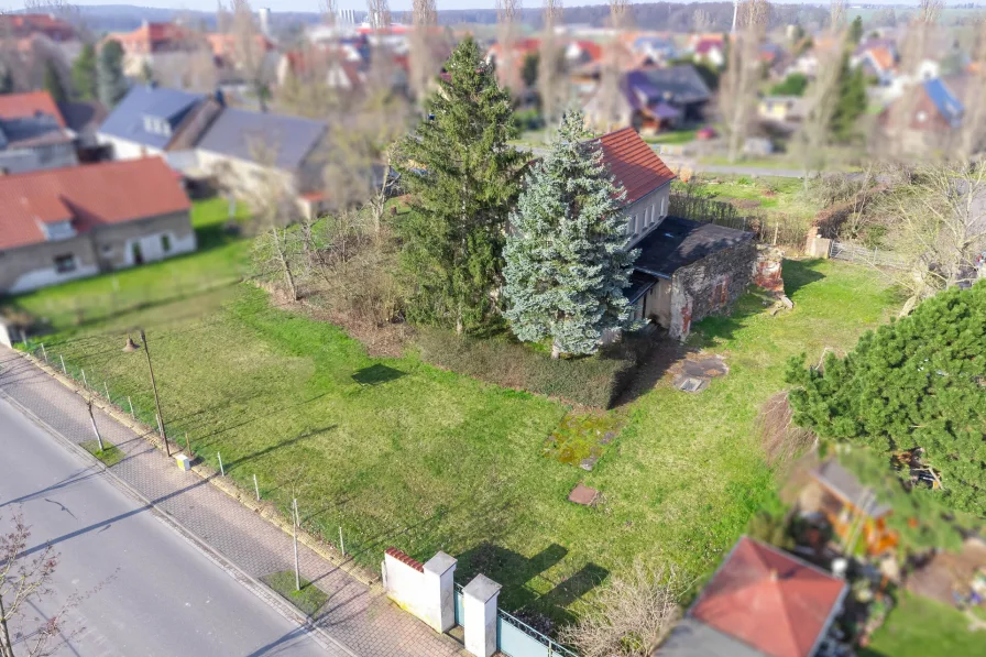 Ansicht Grundstück - Grundstück kaufen in Naunhof - IHR GRUNDSTÜCK, IHRE VISION // Grundstück durch Teilung neu gestalten und bis zu 3 EFHs errichten