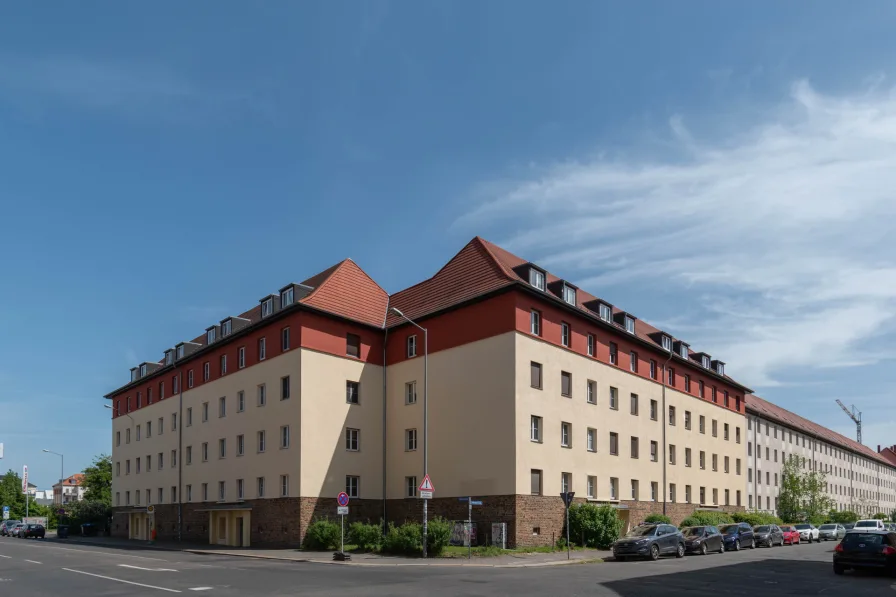 Gebäudekomplex - Haus kaufen in Leipzig - DOPPELTES POTENZIAL // Investmentpaket mit 2 Wohnhäusern in begehrter Lage Leipzigs