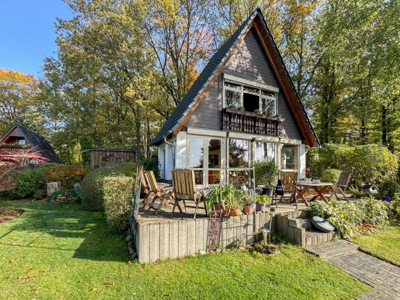 Hausansicht - Haus kaufen in Cavertitz - EIN ZUHAUSE WIE IM URLAUB // Ihr neuer Rückzugsort zwischen Feldern und Natur // Idylle pur