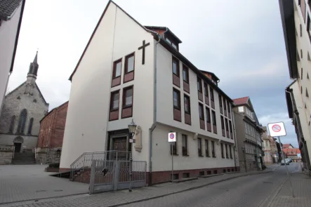 IMG_0623 - Wohnung mieten in Quedlinburg - 6 Zi-Wohnung, direkt im Zentrum von Quedlinburg, Pfarr- u. Gemeindehaus kath. Pfarrei "St. Mathilde"