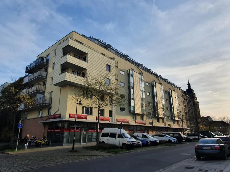 Hausansicht - Büro/Praxis mieten in Dresden - Großzügige Büroeinheit mit optimaler Raumaufteilung in der Leipziger Vorstadt! 