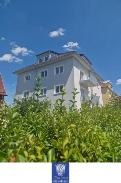 Hausansicht - Wohnung mieten in Dresden - Wunderschöne Familienwohnung mit Terrasse und eigenem Garten im Erstbezug!