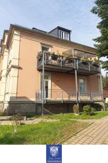 Hausansicht - Wohnung mieten in Pirna - Sonnige 2-Zimmerwohnung mit großem Balkon und optimaler Raumaufteilung!