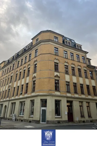 Hausansicht - Wohnung mieten in Dresden - Bei Interesse nur anrufen! Hübsche 3-Zimmerwohnung mit vorteilhafter Raumaufteilung!