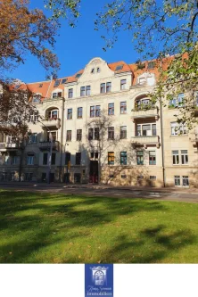 Hausansicht - Wohnung mieten in Dresden - Sehenswerte 3-Zimmerwohnung mit großem Balkon und Parkett!