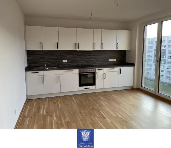 EBK - Wohnung mieten in Dresden - Wohntraum mit Flair! Loggia, exklusives Bad und hochwertige EBK!