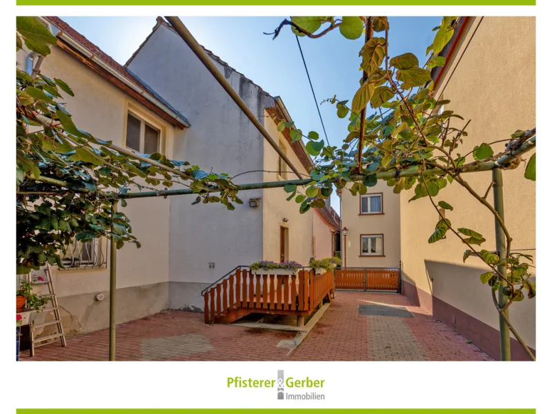 start2 - Haus kaufen in Kronau - Charmantes Einfamilienhaus mit Anbau und Garten -  Ihre Chance zur individuellen Neugestaltung