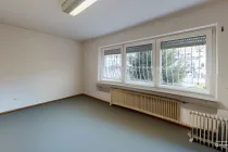 Zimmer im Erdgeschoss (ohne Möbel, KI-generiert)