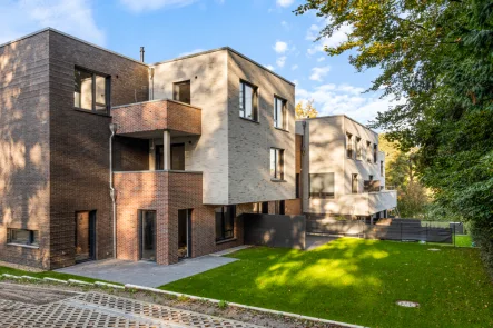 Objektansicht - Haus kaufen in Hamburg - Björnson 72: tolle Neubaustadthäuser in Blankenese!