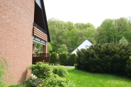 Vorgarten - Haus kaufen in Molfsee - Stilvolles Architektenhaus in Sackgassen-Lage