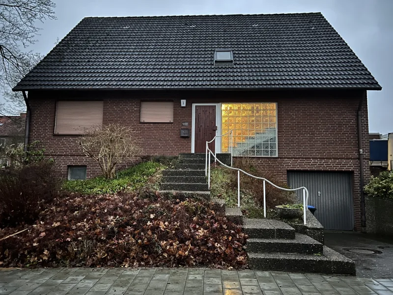 IMG_5089 - Haus kaufen in Kiel-Wellsee - Großzügiges Einfamilienhaus mit vielseitiger Nutzungsmöglichkeit