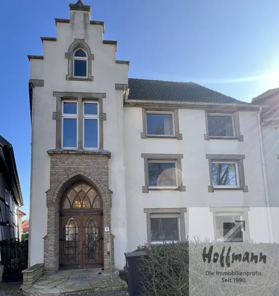 Außenansicht - Haus kaufen in Bad Laer - „Historisches Juwel – Ihr Wohn- & Geschäftshaus mit einmaligem Ausblick!“