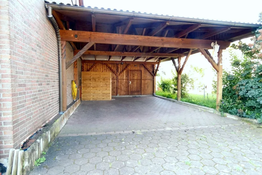 Carport