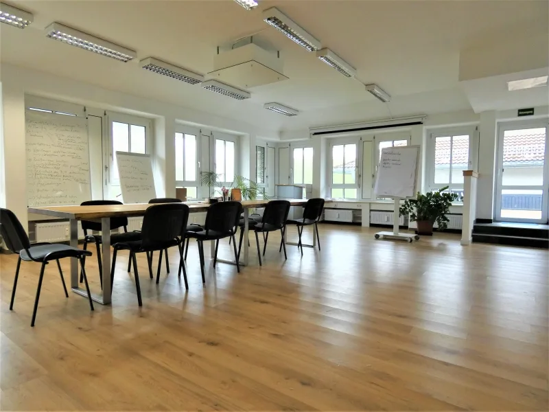 Meetingraum - Büro/Praxis mieten in Unterföhring - STOCK - Modern | Unterföhring