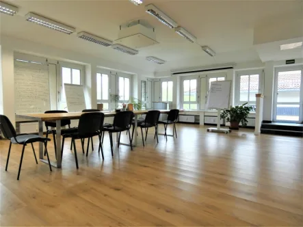 Meetingraum - Büro/Praxis mieten in Unterföhring - STOCK - Modern | Unterföhring