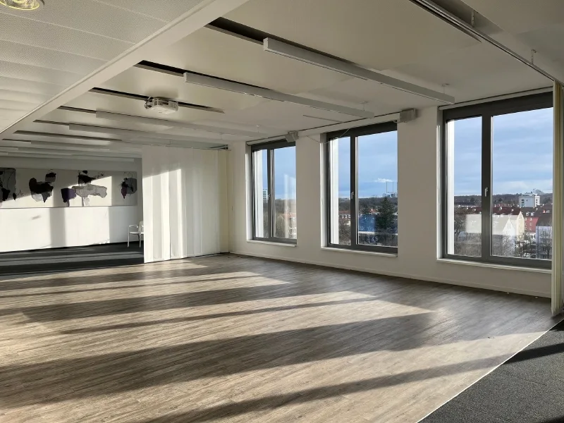 Büroansicht - Büro/Praxis mieten in München - STOCK – voll ausgestattet | Twin Yard mit Top Ausblick | Barrierefrei