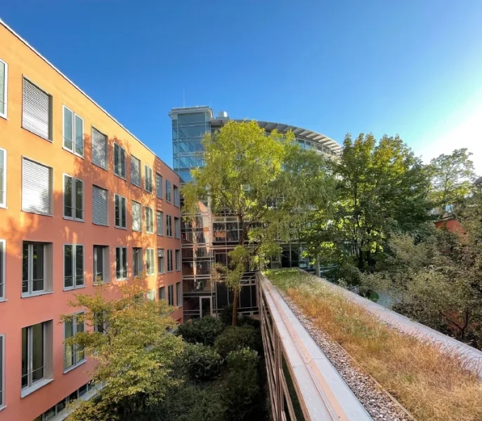 Winkelbau Außen - Büro/Praxis mieten in München - STOCK - Exklusivauftrag | architektonisches Highlight | Kantine, Cafetería und Konferenzräume