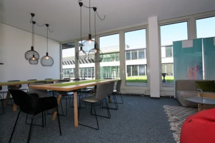 Lounge - Büro/Praxis mieten in München - STOCK - sofort Verfügbar | moderne Büroräume | repräsentativer Eingangsbereich