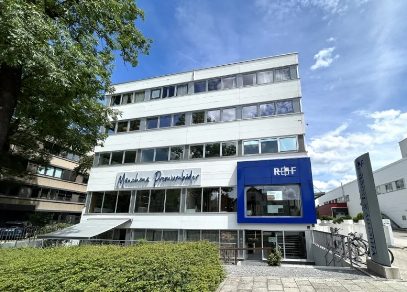 Außenfassade - Büro/Praxis mieten in München - STOCK - Münchner Norden | flexible Büroräume | Ausbau nach Mieterwunsch