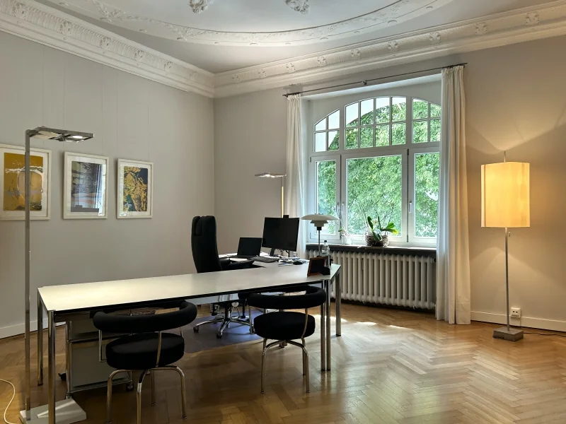 Chefbüro