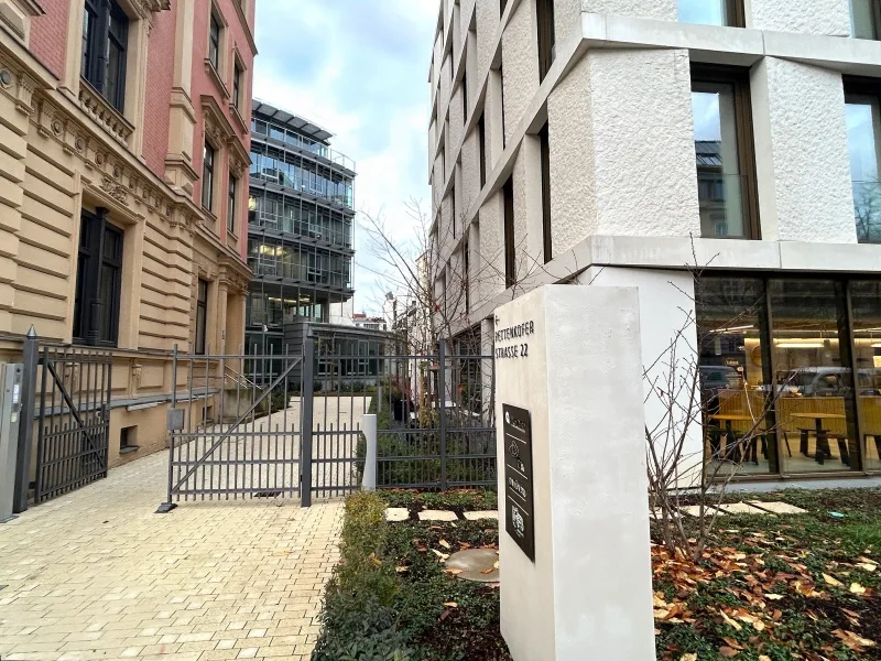 Außenbild - Cafeteria - Büro/Praxis mieten in München - STOCK - Nähe Hauptbahnhof | All-around-Bürolösung | modern