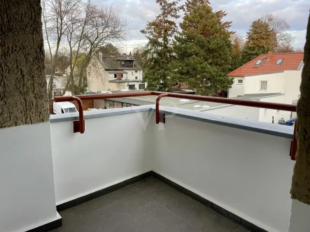 Ihr neues Zuhause! - Wohnung kaufen in Berlin / Marienfelde - Geräumige 1-Zimmerwohnung mit Balkon und Stellplatz