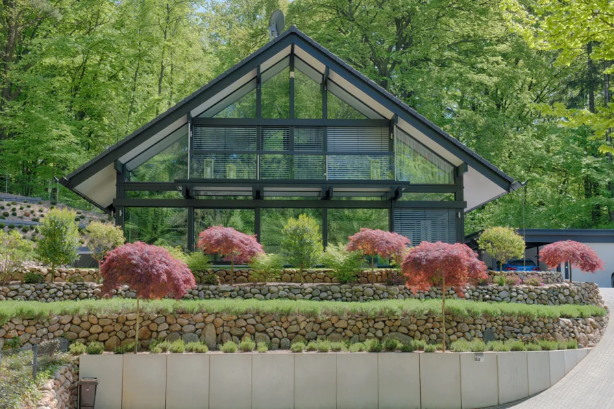 Außergewöhnliche Immobilie - Haus kaufen in Bendestorf - Traumhaus mit extravagantem Wohnambiente in exponierter Wohnlage in der Nordheide