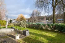 Garten mit Terrasse und Blick zur Havel