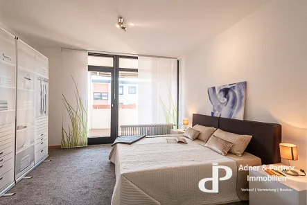 Blick ins Schlafzimmer - Wohnung kaufen in Braunschweig - **BALKONWOHNUNG MIT GARAGE IN BRAUNSCHWEIG VOLKMARODE**