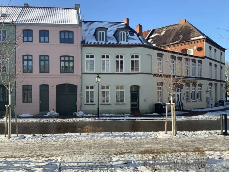 Frontseite des Hauses - Haus kaufen in Wismar - Verwirklichen Sie Ihren Traum von einer Kapitalanlage