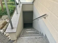 Treppe zum Untergeschoss