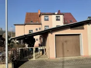 Carport und Garage