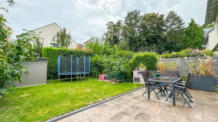 Garten - Haus kaufen in Essen / Borbeck-Mitte - Familienfreundliche Doppelhaushälfte mit schönem Garten und neuwertiger Ausstattung in Borbeck-Mitte