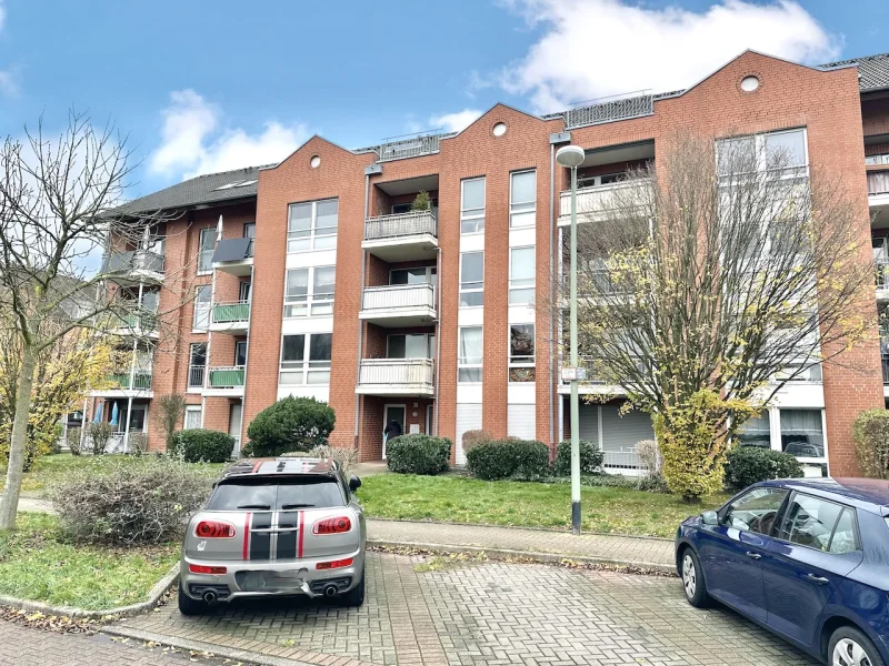 Wohnanlage - Wohnung kaufen in Neuss - Maisonette Wohnung inkl. Tiefgargenstellplatz in beliebter Wohnlage