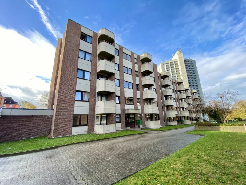 Vorderansicht - Wohnung kaufen in Aachen - Gepflegte Eigentumswohnung in zentraler Lage mit Tiefgaragenstellplatz