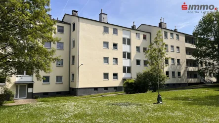 Titelbild - Wohnung kaufen in Aachen - Hanbruch!Bezugsfreie 4-Zimmerwohnung mit eigener Garage in ruhiger Wohnlage