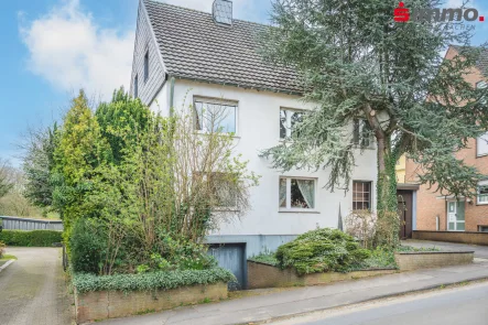 Frontansicht - Haus kaufen in Aachen - Großzügiges Zweifamilienhaus in bester Brander Wohnlage