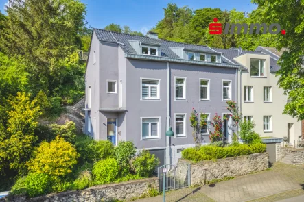 Titelbild - Haus kaufen in Aachen - Aufwendig saniertes Zweifamilienhaus im historischen Ortskern von Kornelimünster