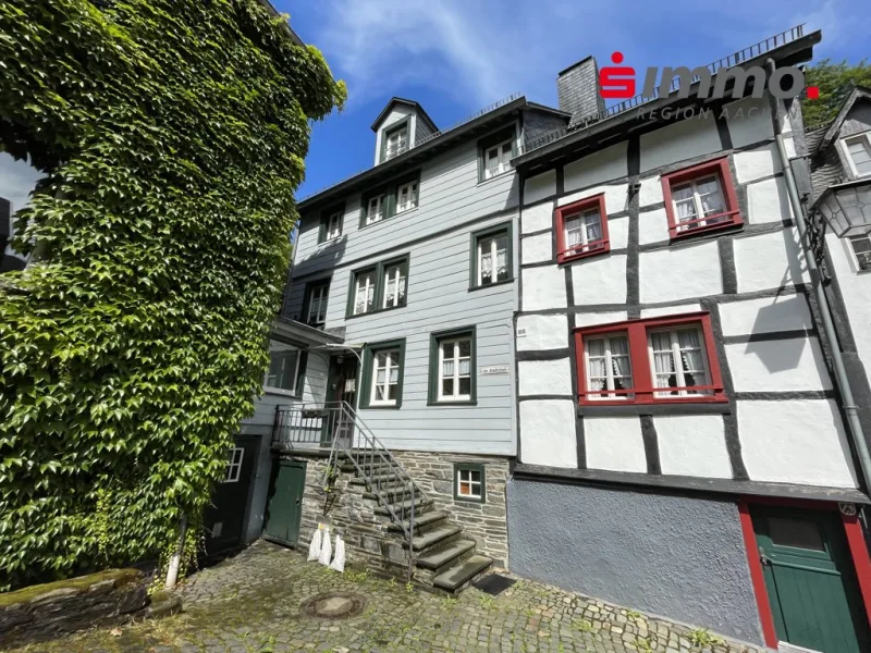  - Haus kaufen in Monschau - Familienfreundliches Stadthaus als Denkmal mit PKW-Stellplatz am Rande der historischen Altstadt