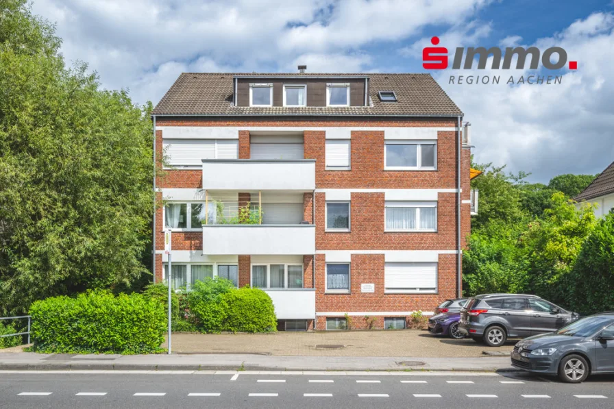 Titelbild - Wohnung kaufen in Aachen - Tolles Appartement mit Balkon und PKW-Stellplatz mit hervorragender Anbindung an RWTH und Klinikum