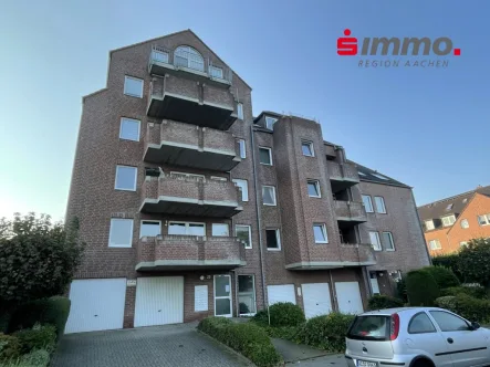 Titelbild - Wohnung kaufen in Aachen - 2-Zimmer-Eigentumswohnung mit Balkon