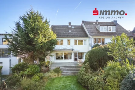 Titelbild - Haus kaufen in Aachen - Aachen - Soers!Einfamilienhaus mit Erweiterungspotenzial und traumhaftem Grundstück