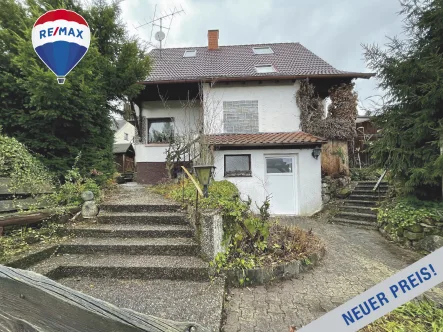 Front - Haus kaufen in Breitenbach - Wärme und Geborgenheit: Ihr neues Zuhause in Breitenbach