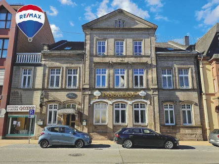 Front - Haus kaufen in St. Wendel - Historisches Juwel in St. Wendel - Posthof