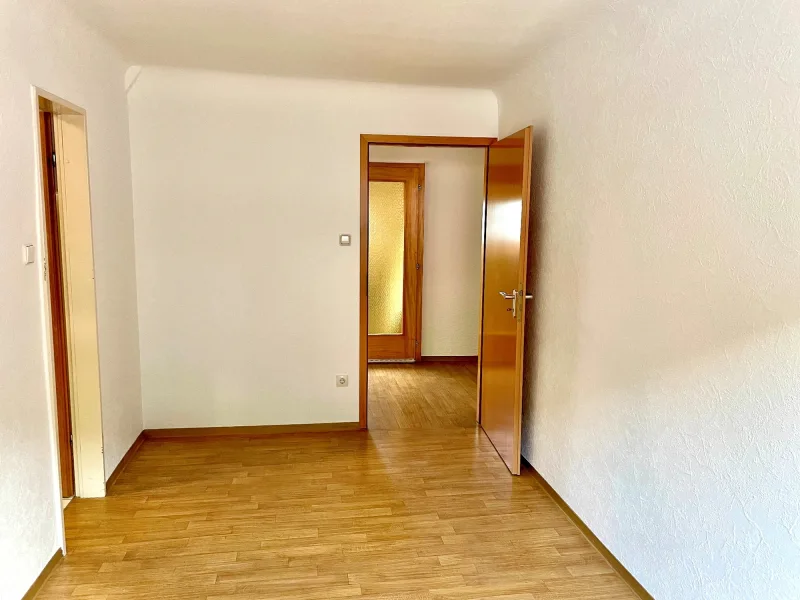 20 Küche (Wohnung DG)